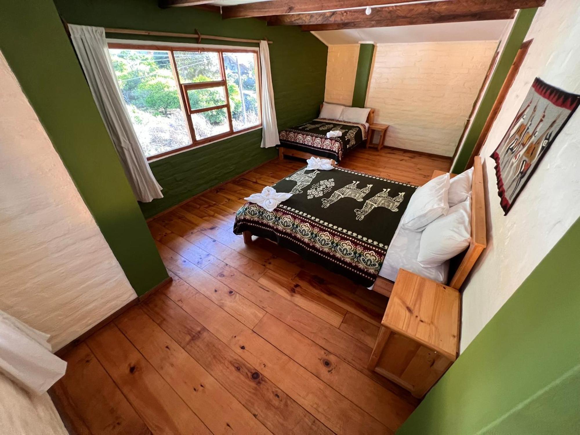 באניוס La Casa Verde Eco Guest House חדר תמונה