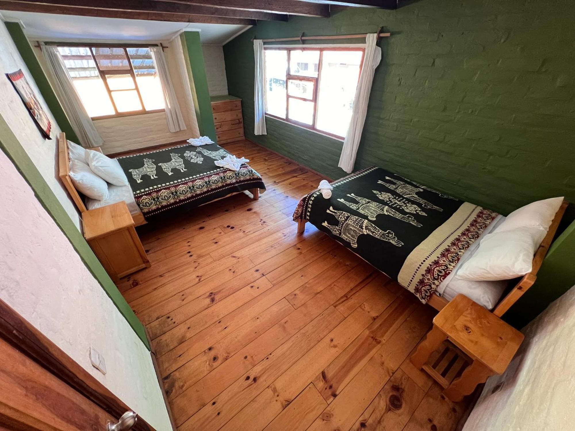 באניוס La Casa Verde Eco Guest House חדר תמונה