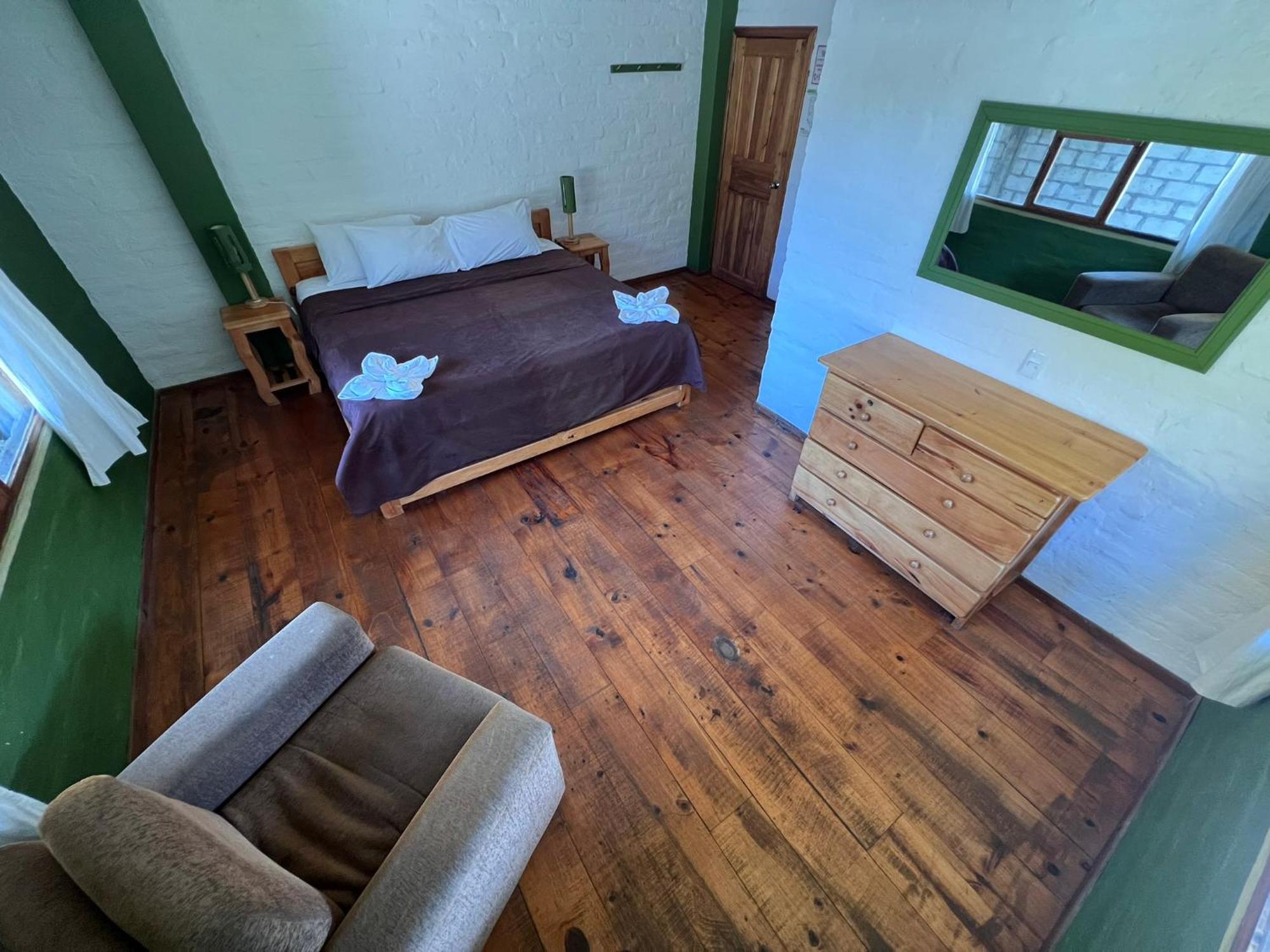 באניוס La Casa Verde Eco Guest House חדר תמונה